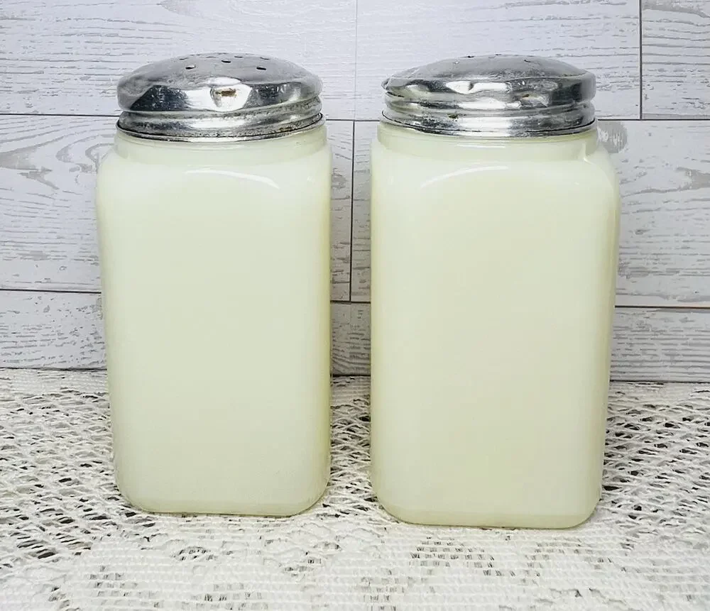 Vintage McKee Yellow Custard Uranium Glass Shaker Set Of 2 w/lids Art Deco 1930s